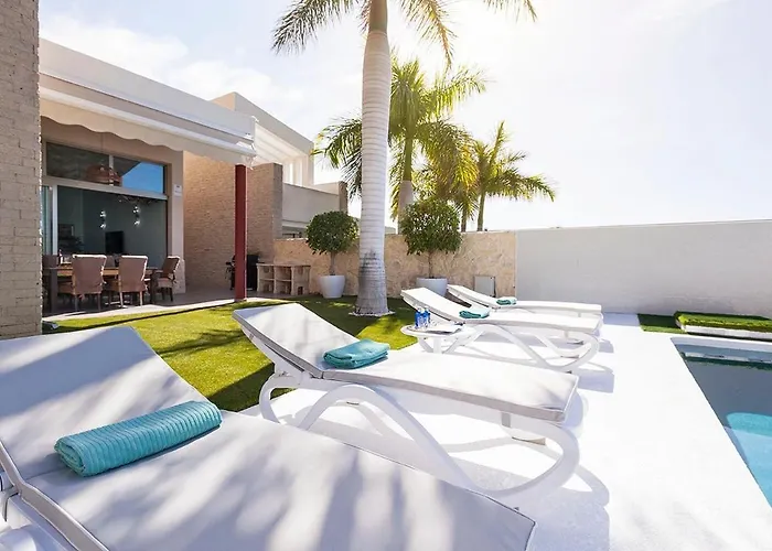 빌라 La Caleta Golf *