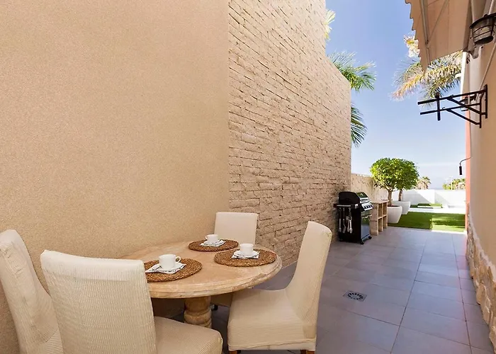 La Caleta Golf 빌라