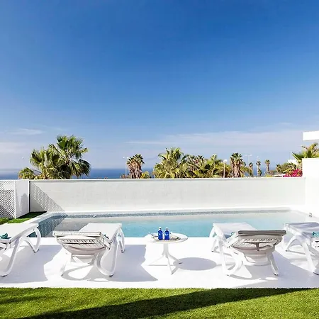 La Caleta Golf Villa *