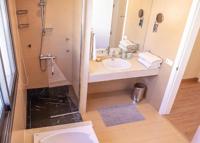 La Caleta Golf Вилла *